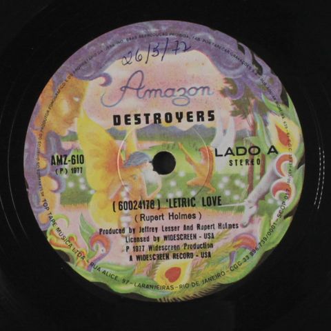 DESTROYERS