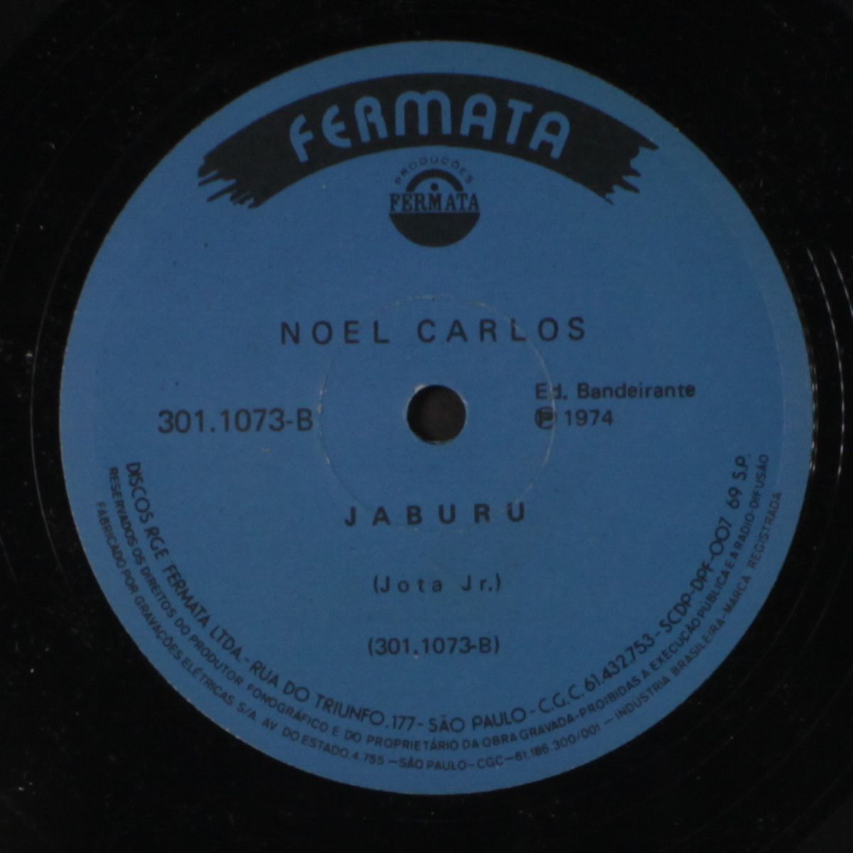 tanga / jaburu by NOEL CARLOS
