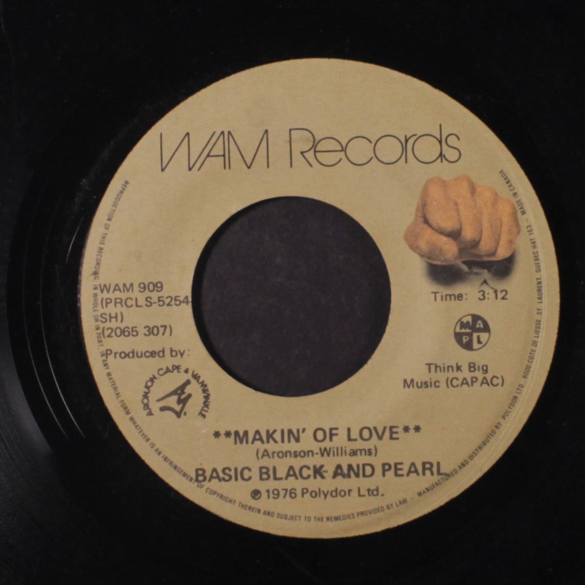 "makin' of love / by BASIC BLACK & PEARL