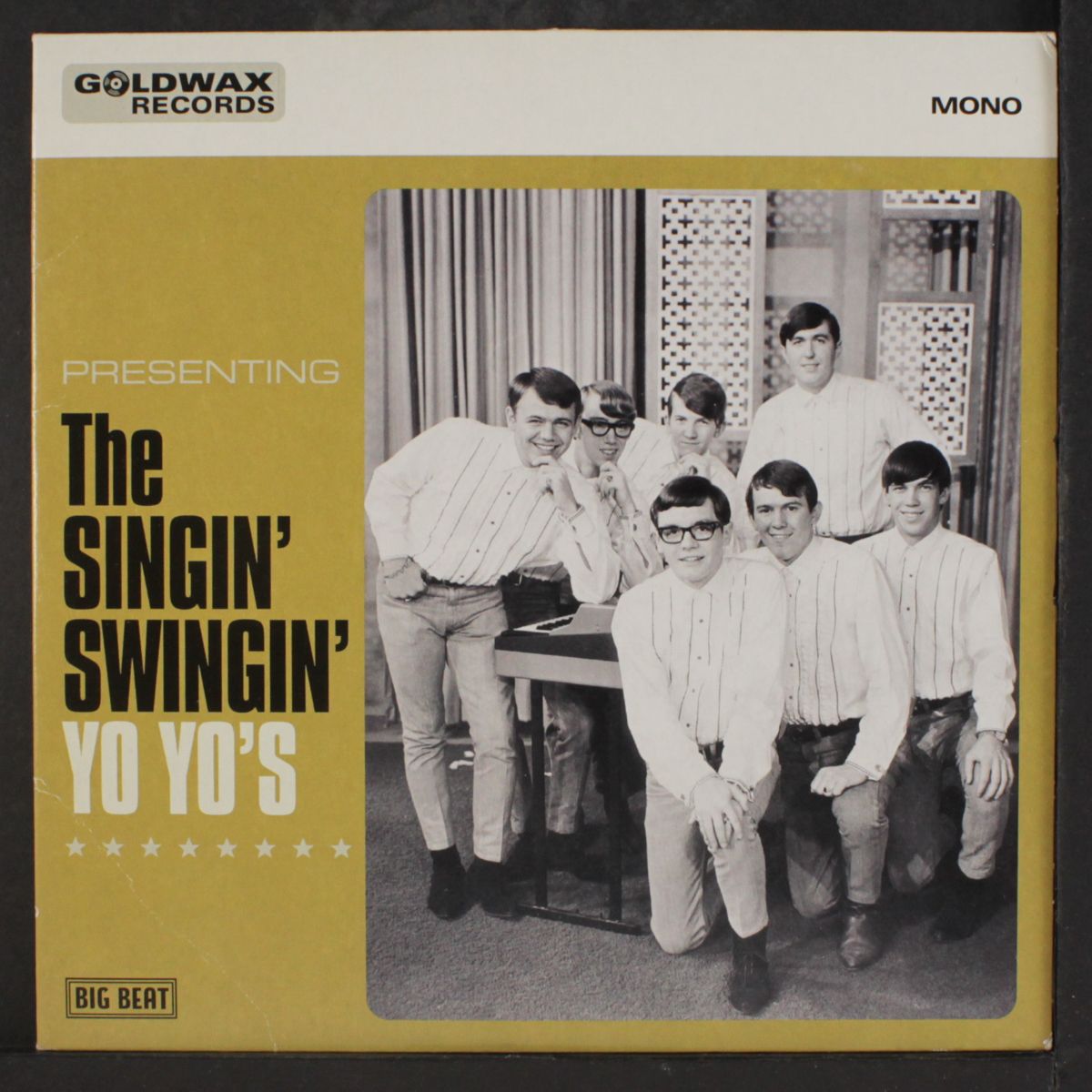 presenting the singin' swingin' yo yo's by YO YO'S