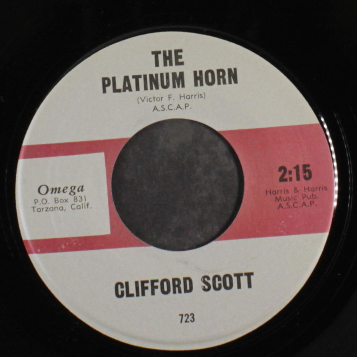 coastin / the platinum horn by CLIFFORD SCOTT