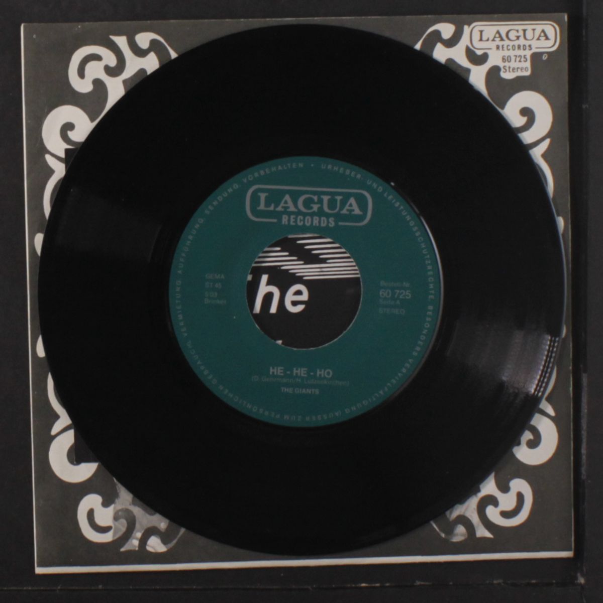 he-he-ho / broken earth by GIANTS