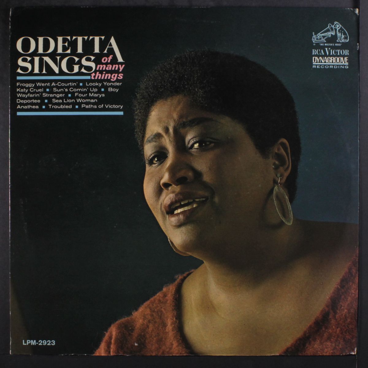 sings of many things by ODETTA
