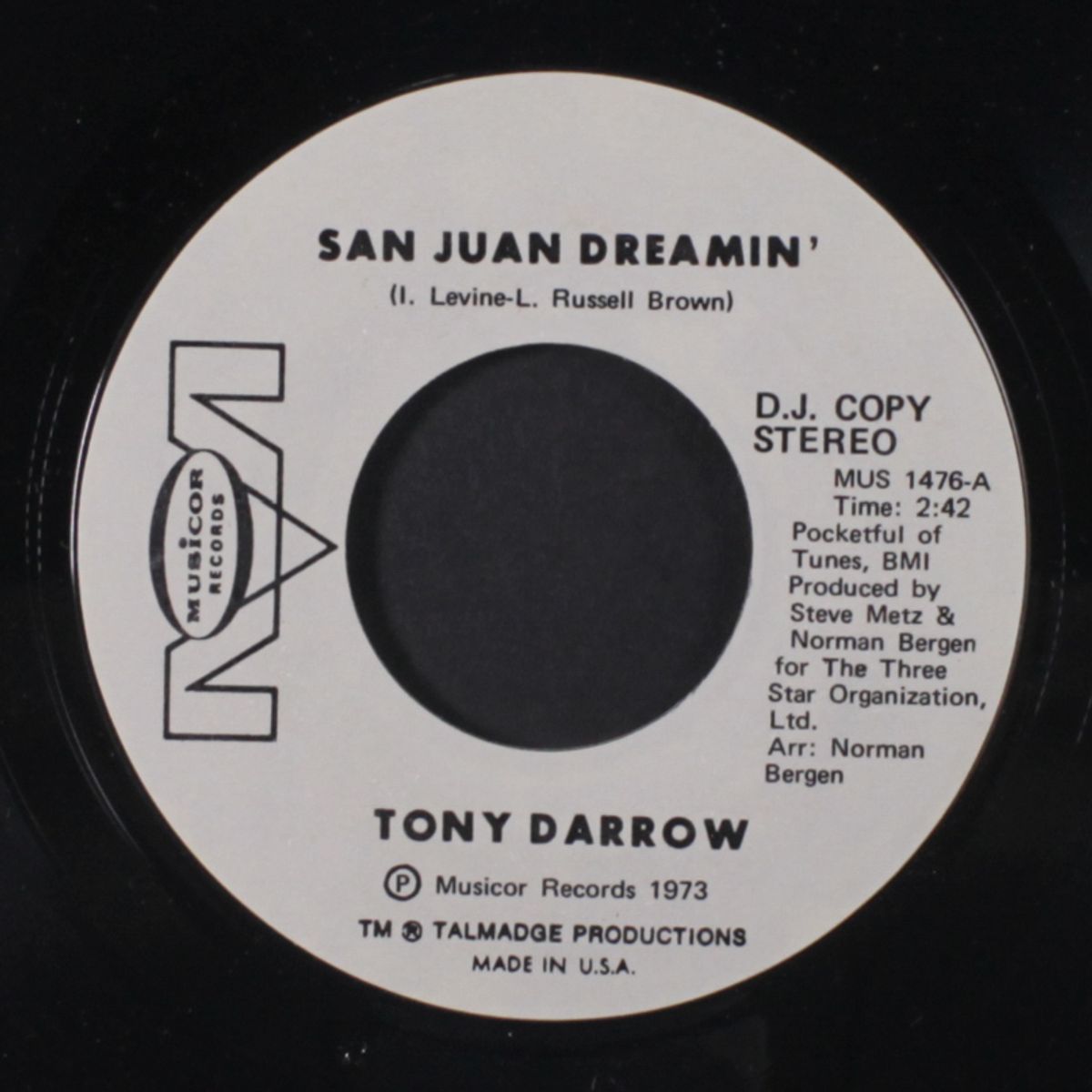 san juan dreamin' / mono by TONY DARROW