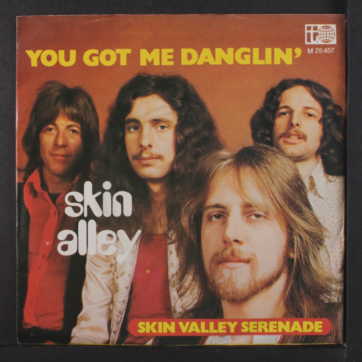 you got me danglin' / skin valley serenade by SKIN ALLEY