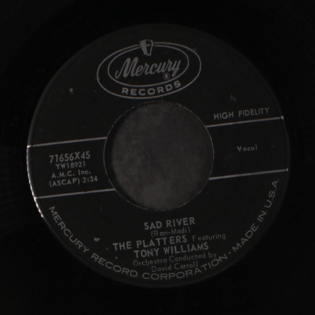 red sails in the sunset / sad river by PLATTERS