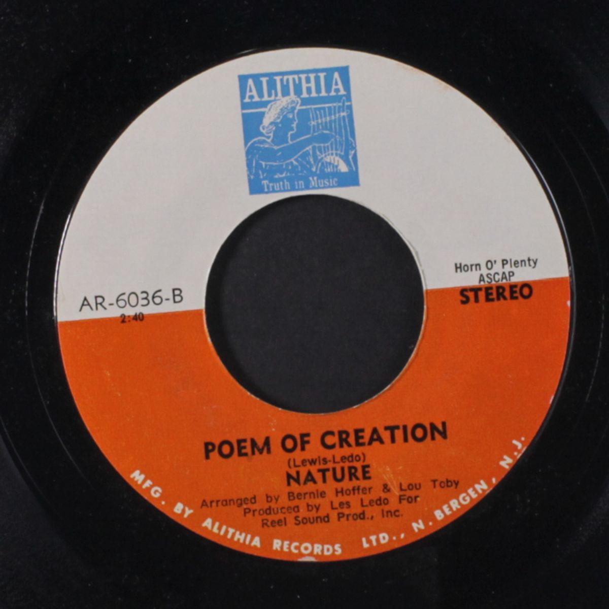 everybody hears a different drummer / poem of creation by NATURE