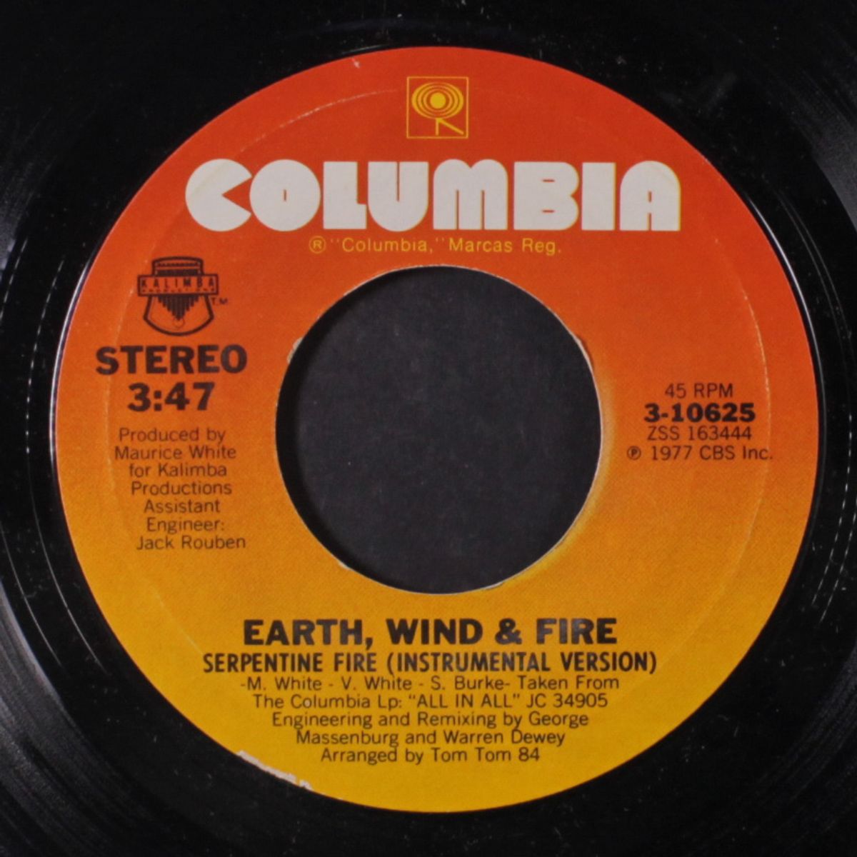 serpentire fire / instro by EARTH, WIND & FIRE