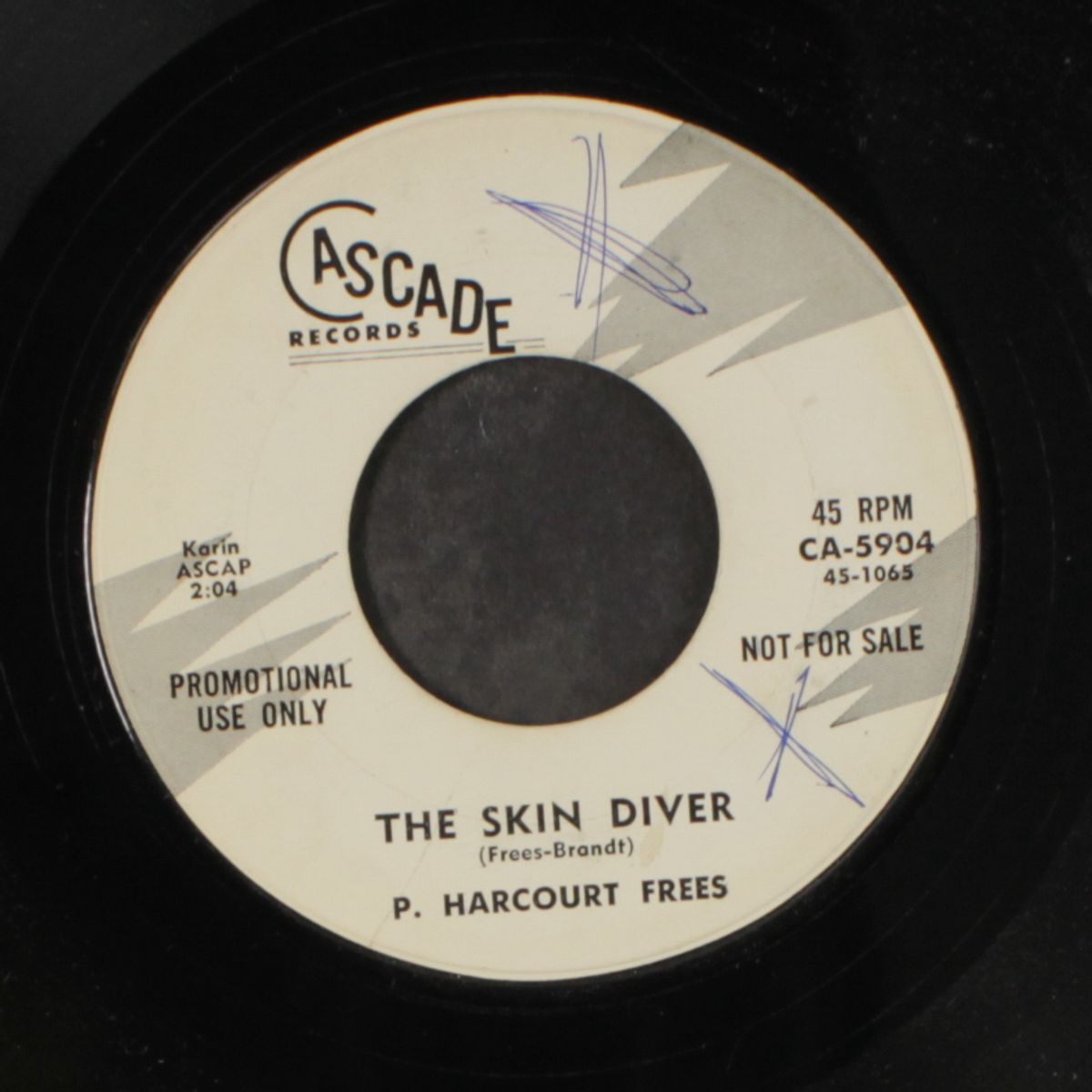 i'm ready / the skin diver by P. HARCOURT FREES