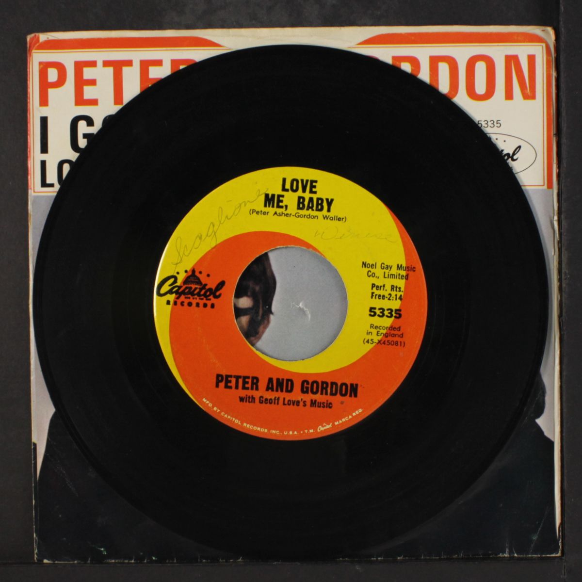 i go to pieces / love me baby by PETER & GORDON