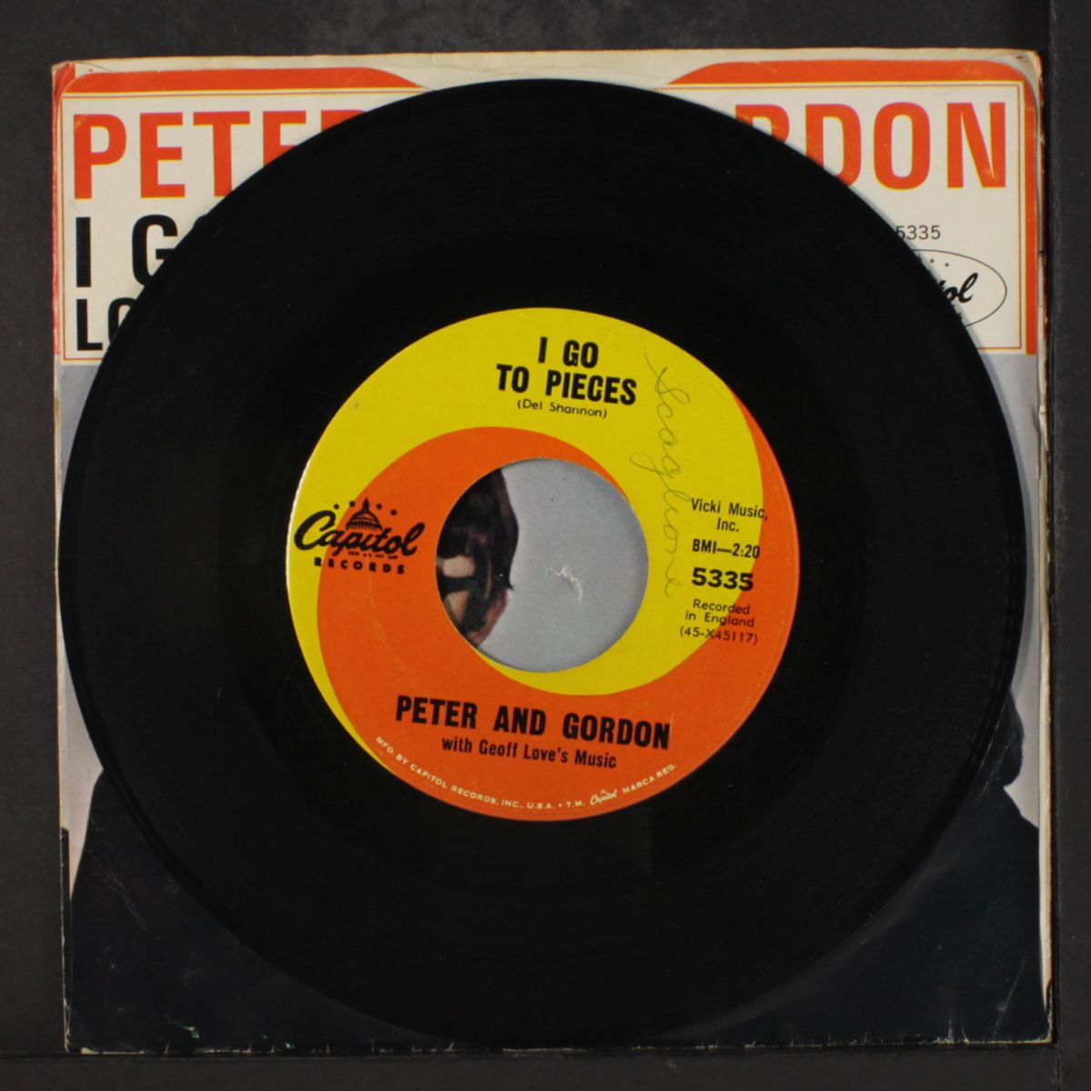i go to pieces / love me baby by PETER & GORDON