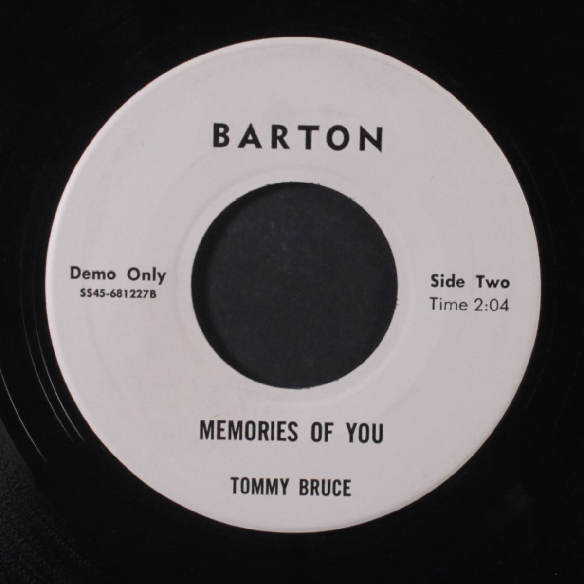 memories of you / there's got to be more by TOMMY BRUCE