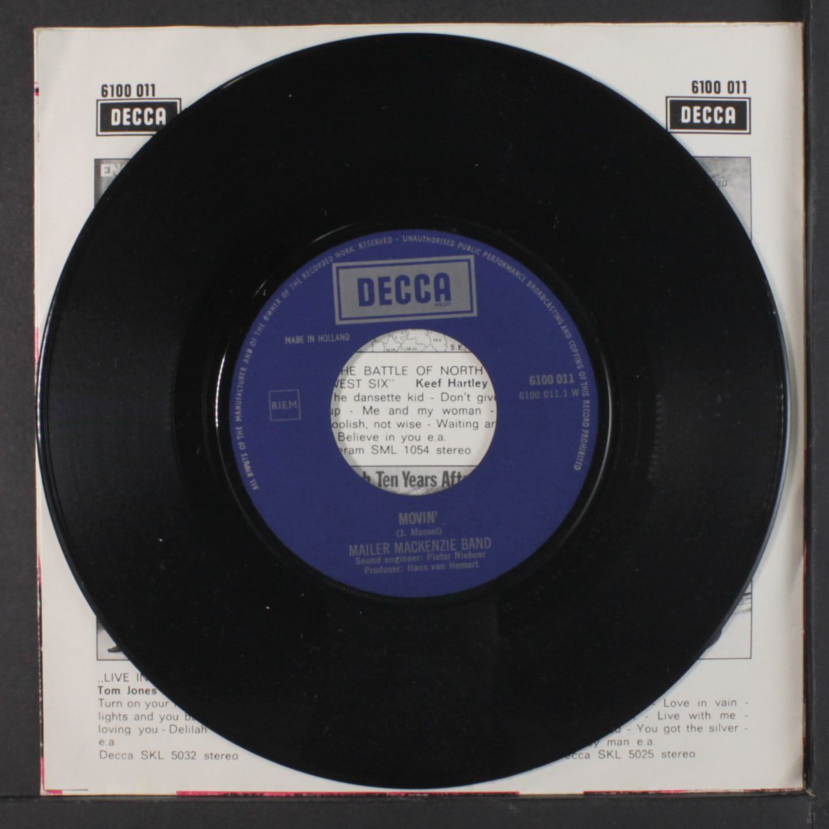 movin' / let tomorrow be... by MAILER MACKENZIE BAND