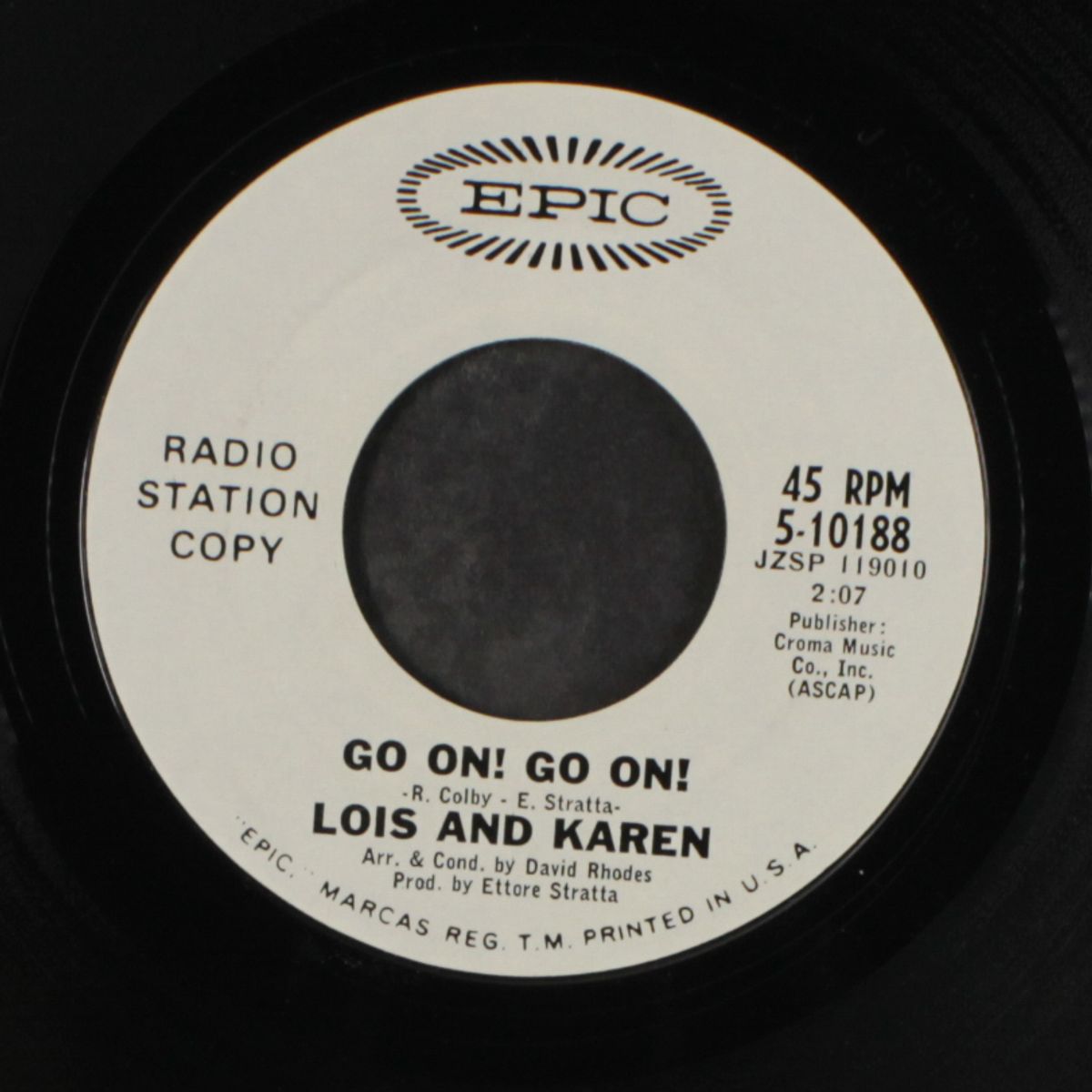 army bound / go on! go on! by LOIS & KAREN