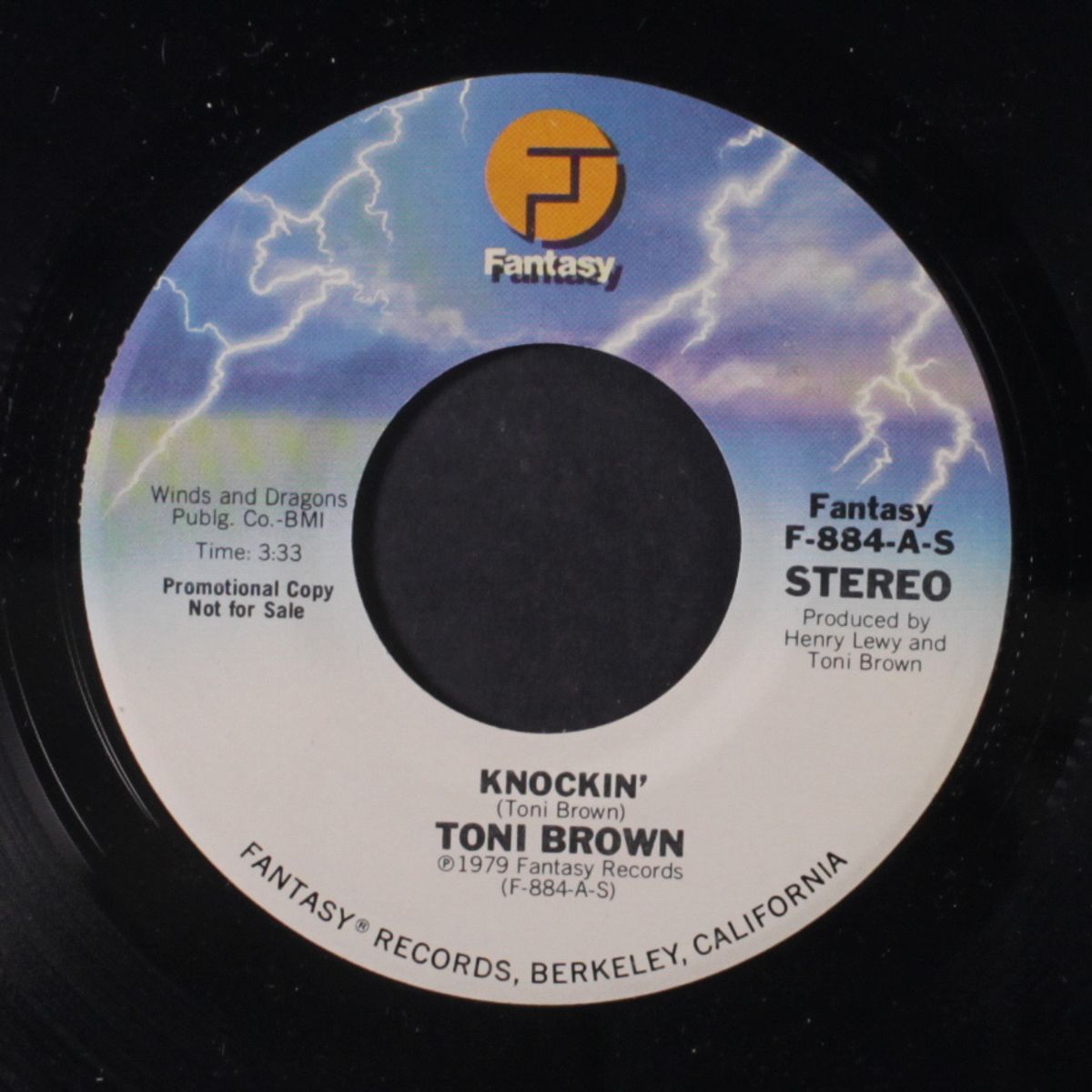 knockin' / mono by TONI BROWN