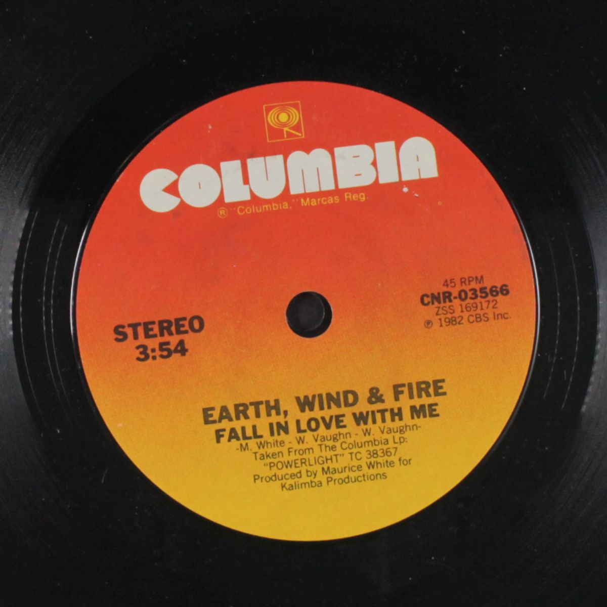 fall in love with me by EARTH, WIND & FIRE