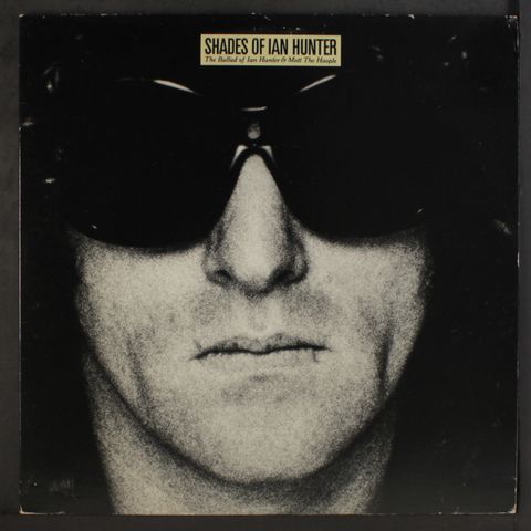 IAN HUNTER
