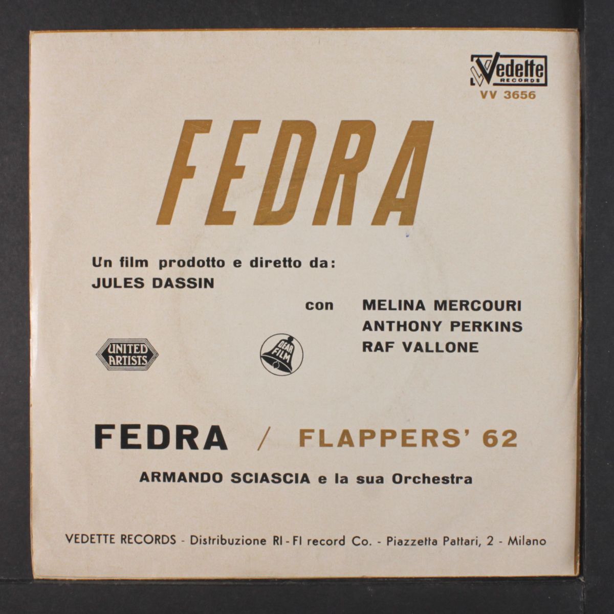 fedra / flappers '62 by ARMANDO SCIASCIA