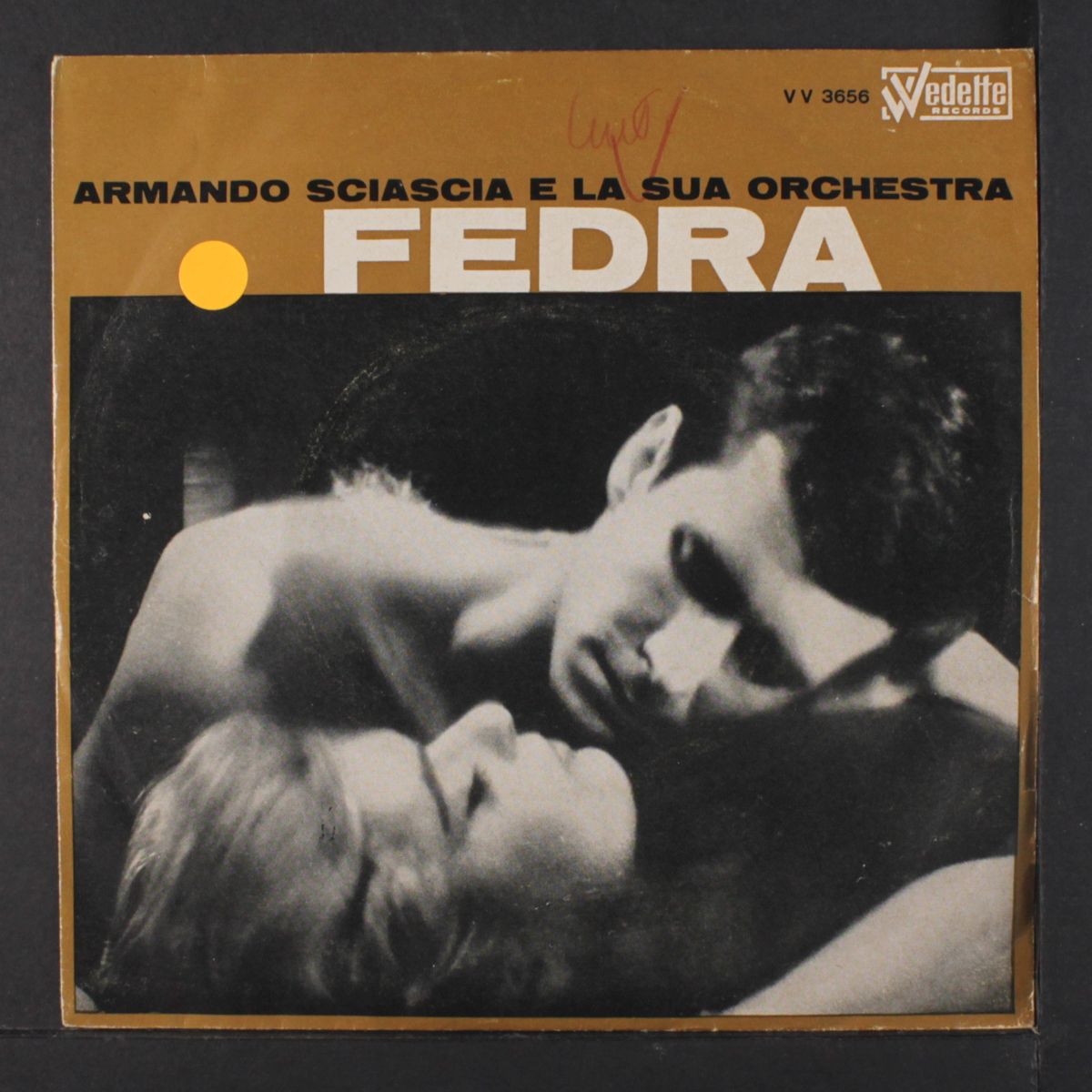 fedra / flappers '62 by ARMANDO SCIASCIA