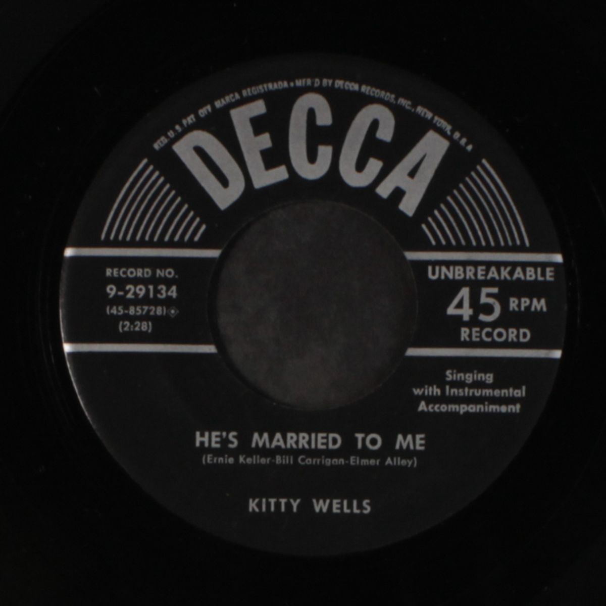 you're not easy to forget by KITTY WELLS