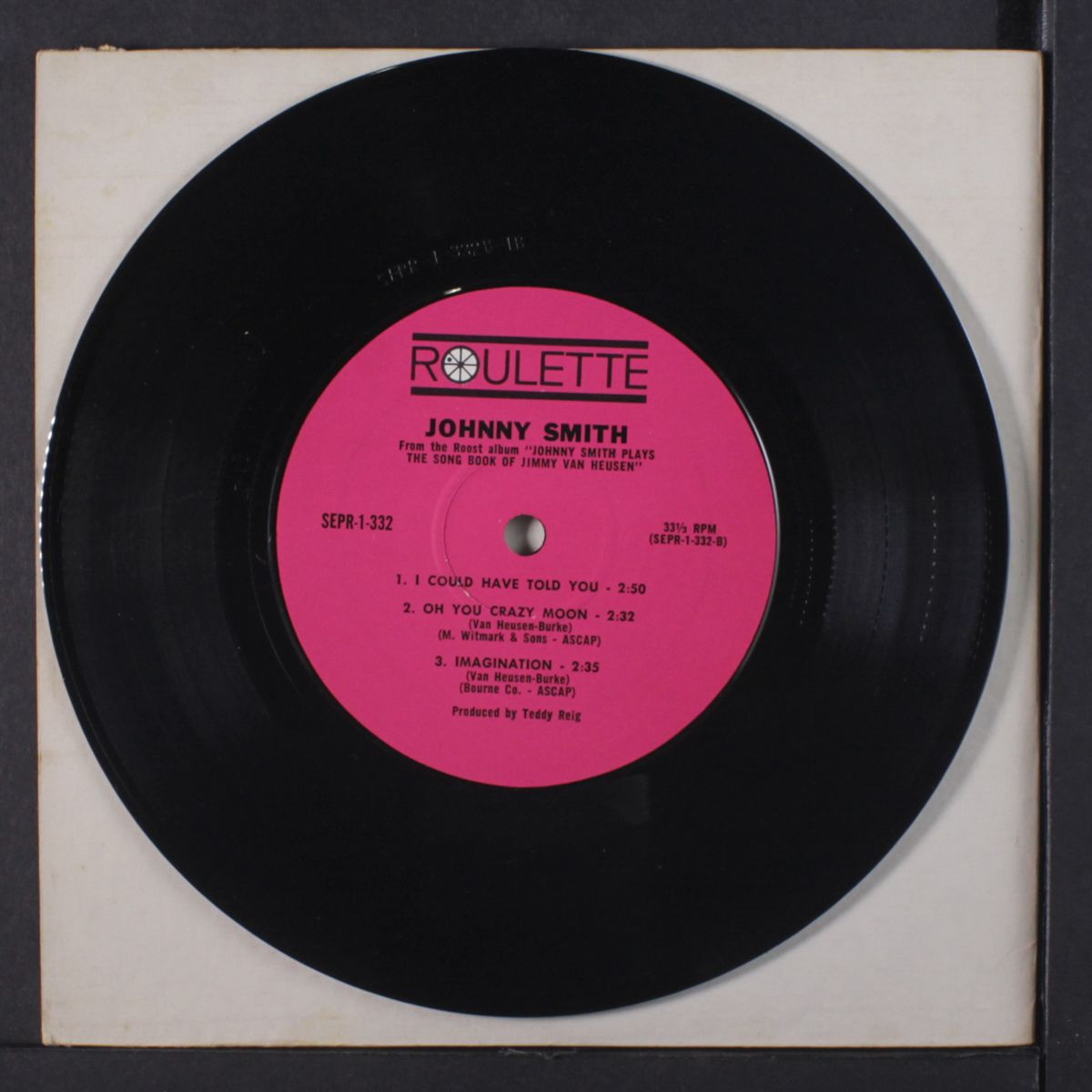 plays the song book of jimmy van heusen by JOHNNY SMITH