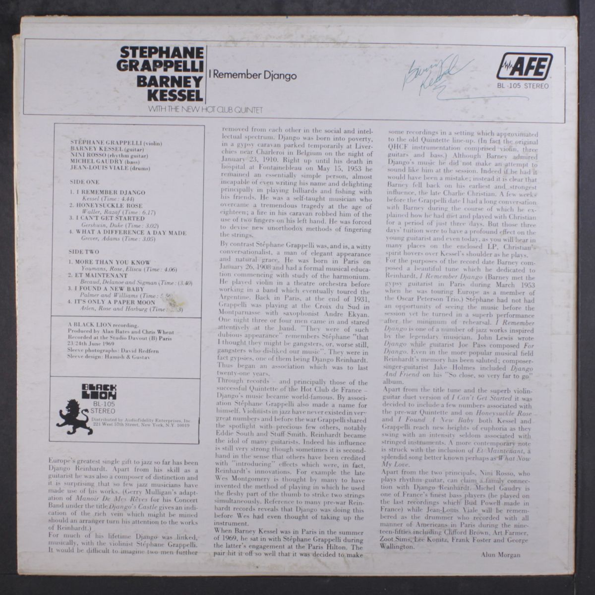 i remember django by STEPHANE GRAPPELLI / BARNEY KESSEL
