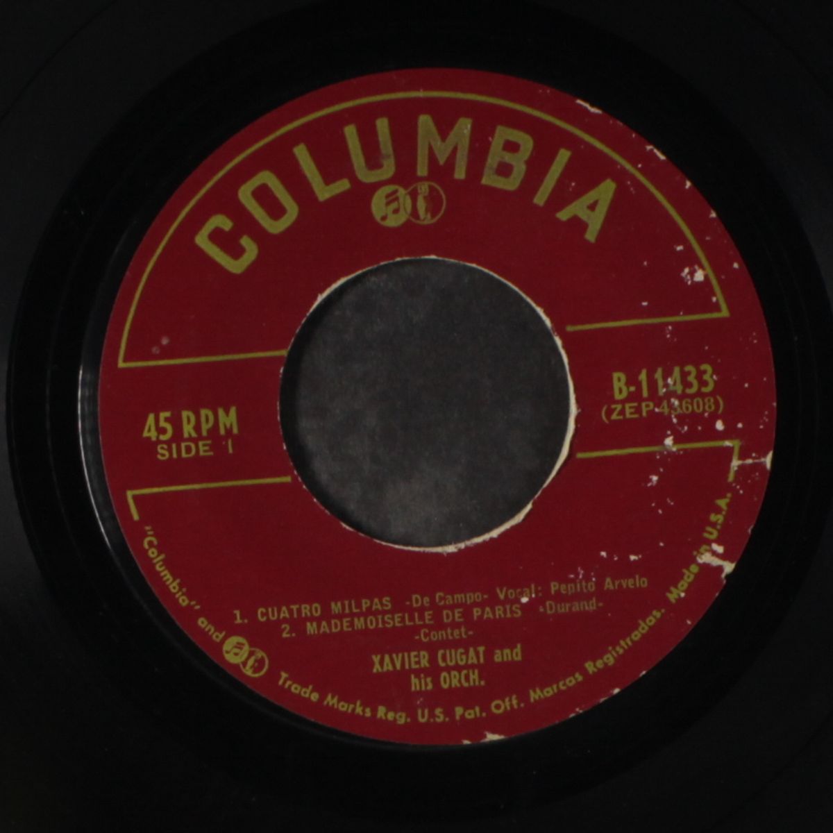 cuatro mipas + 3 by XAVIER CUGAT