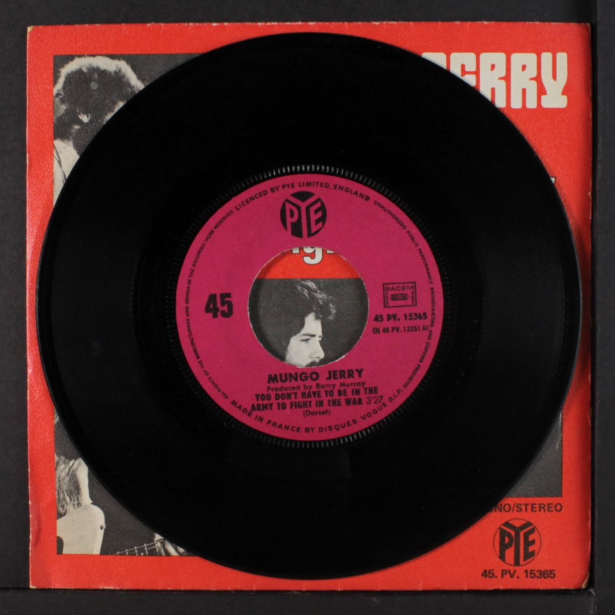 you don't have to be in the army to fight in the war by MUNGO JERRY