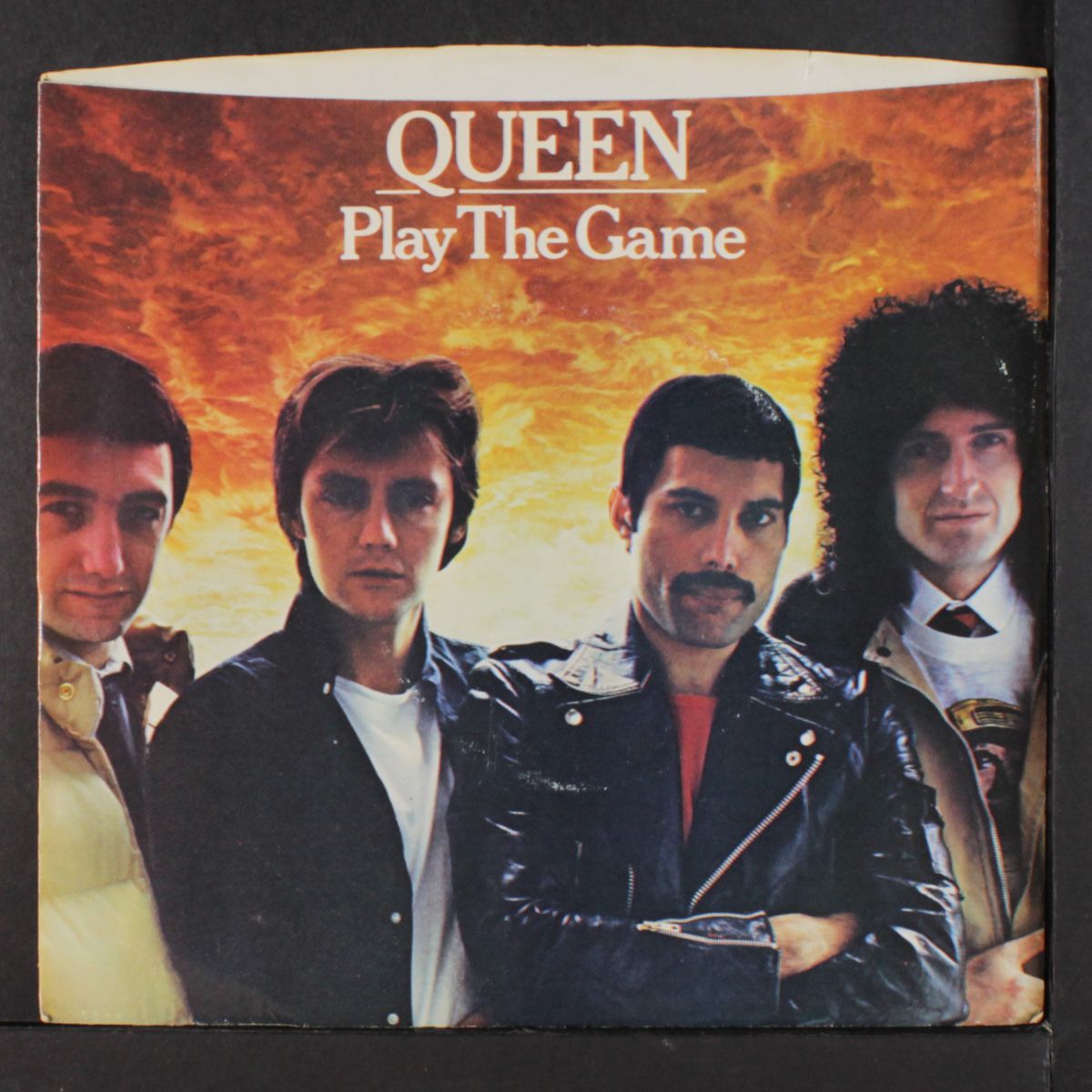play the game / a human body by QUEEN