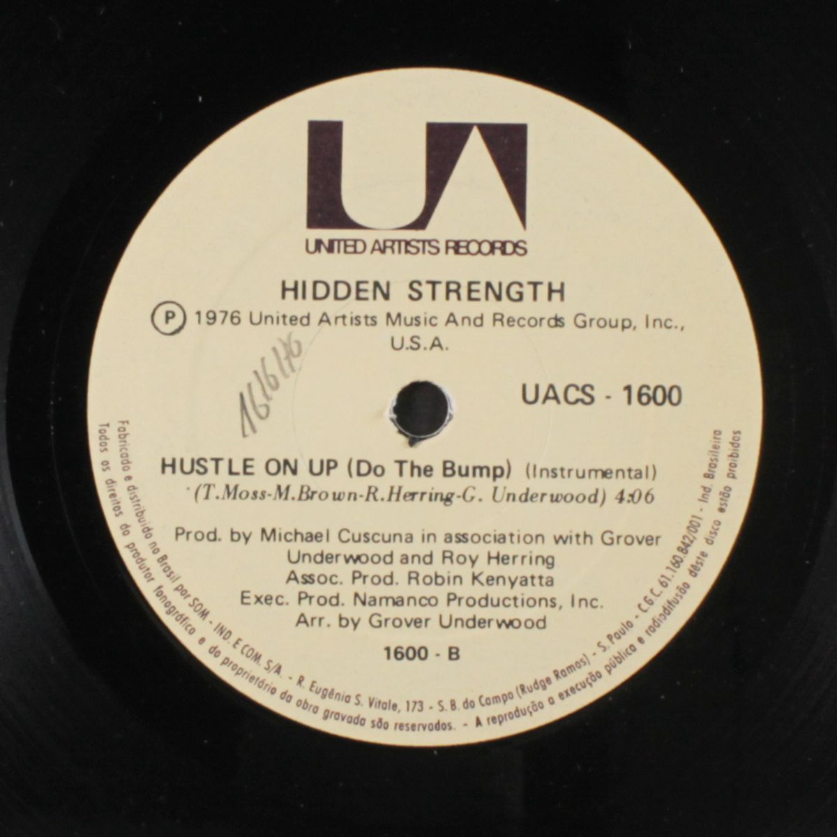 hustle on up / instro by HIDDEN STRENGTH