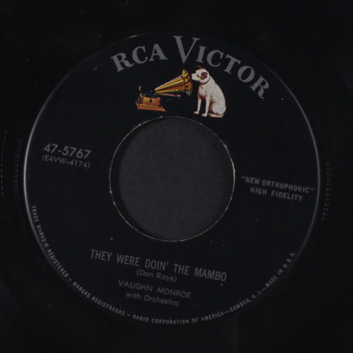 mister sandman / they were doin' the mambo by VAUGHN MONROE