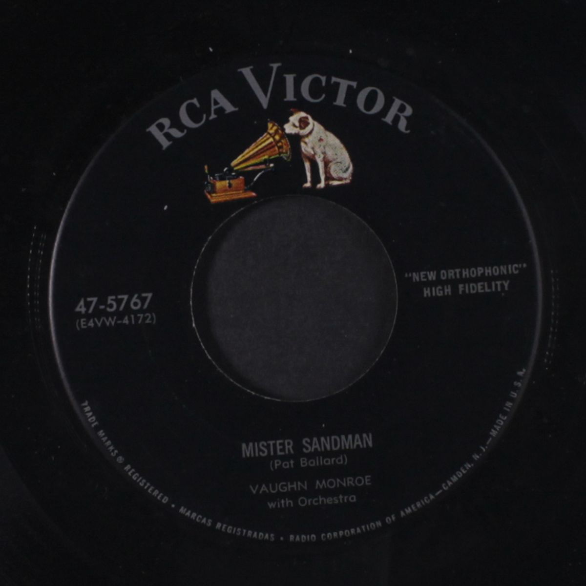 mister sandman / they were doin' the mambo by VAUGHN MONROE