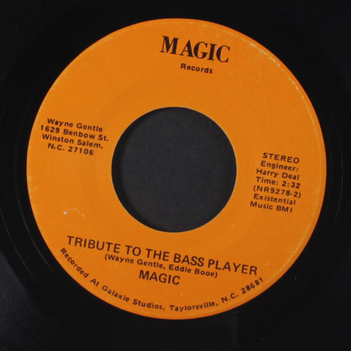 tribute to the bass player / my dreams by MAGIC