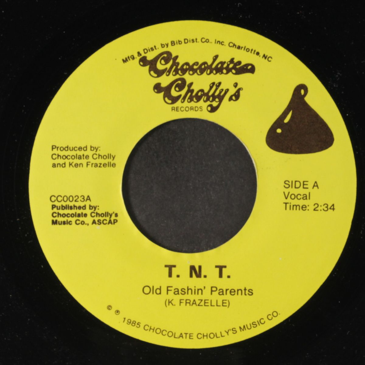 old fashin' parents / instro by T.N.T.