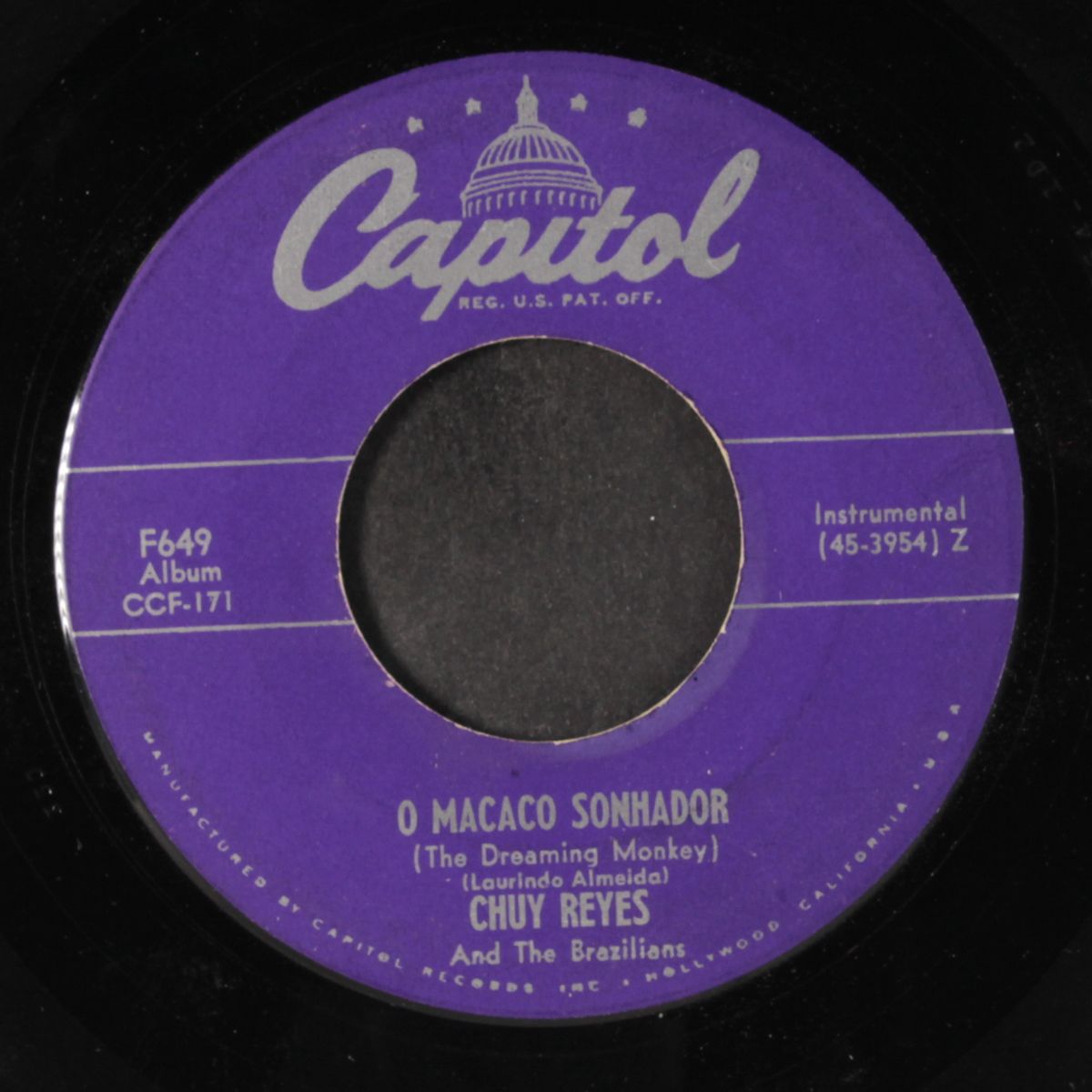 maria from bahia / o macaco sonhador by CHUY REYES