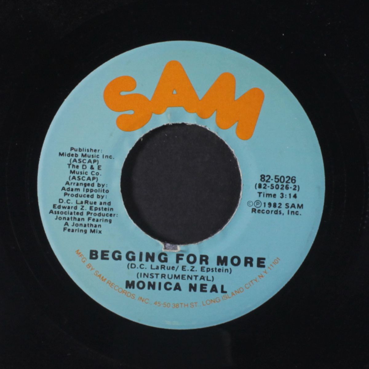 begging for more / instrumental by MONICA NEAL