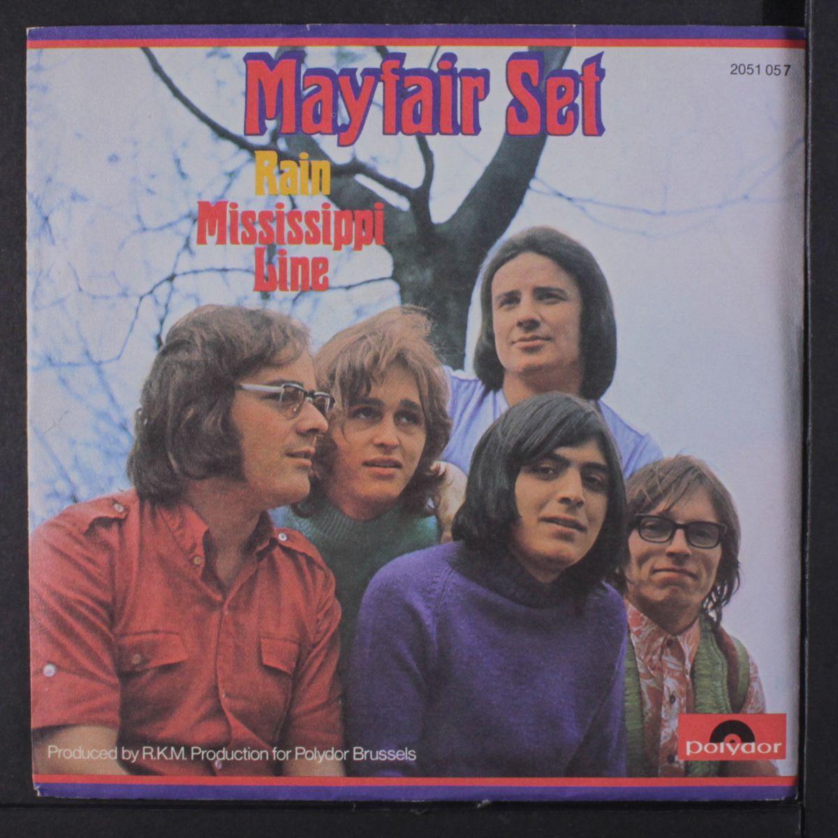 rain / mississippi line by MAYFAIR SET