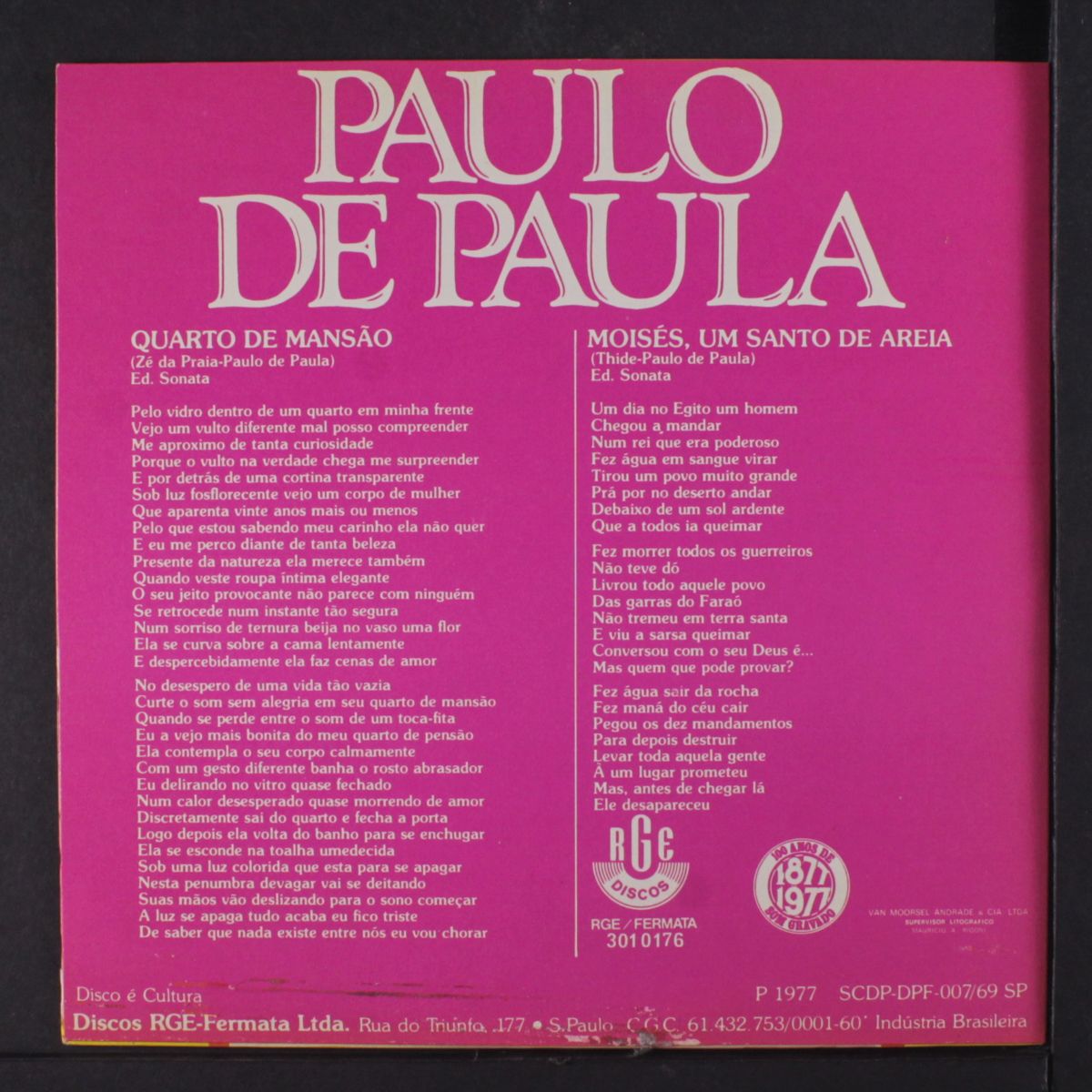 quarto de mansao / moises, um santo de areia by PAULO DE PAULA