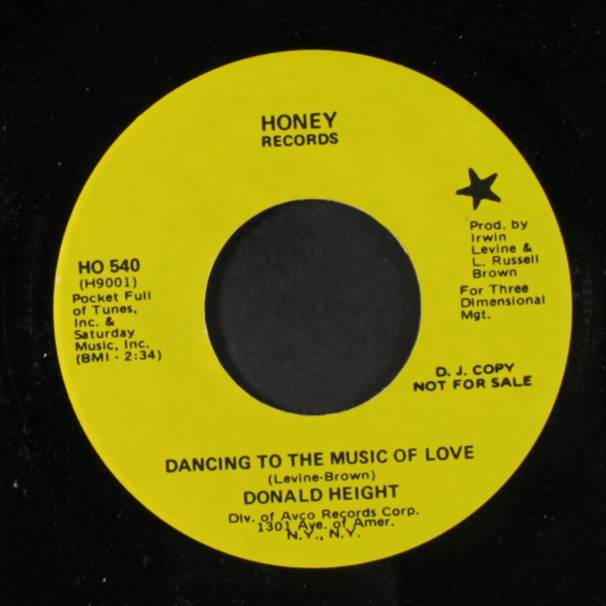 dancing to the music of love / same by DONALD HEIGHT