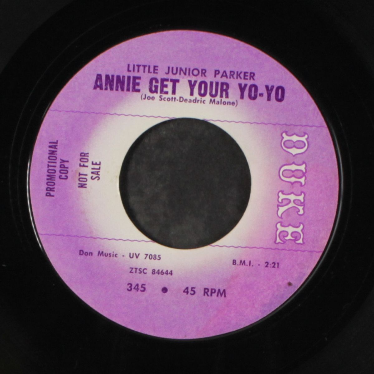 mary jo / annie get your yo yo by JUNIOR PARKER