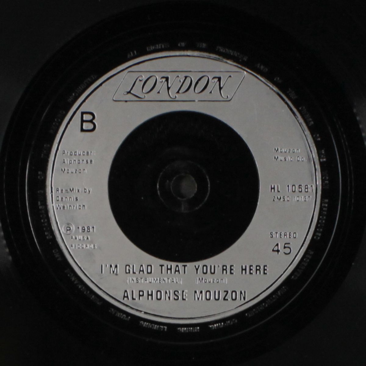 i'm glad that you're here / instro by ALPHONSE MOUZON