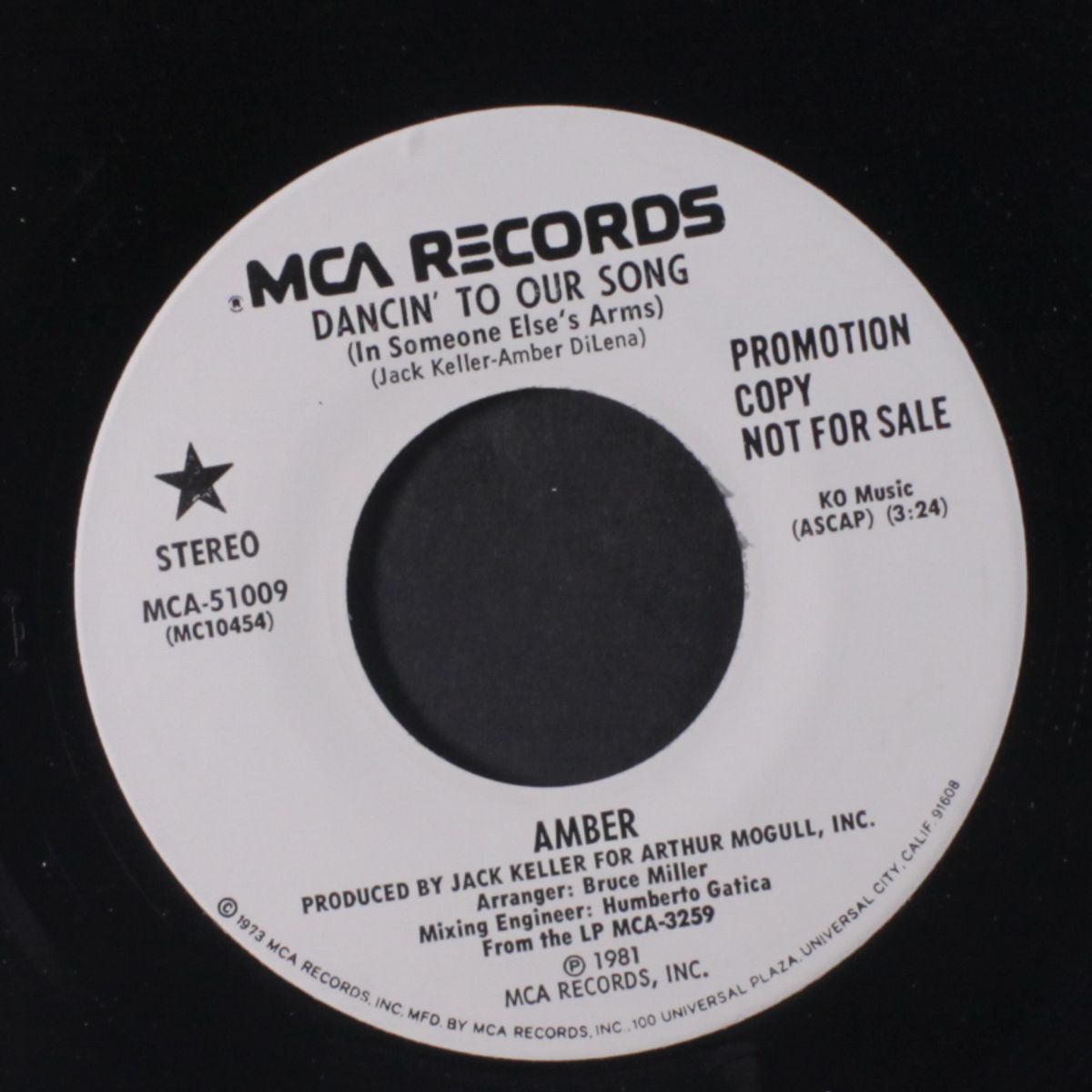 dancin' to our song / same by AMBER