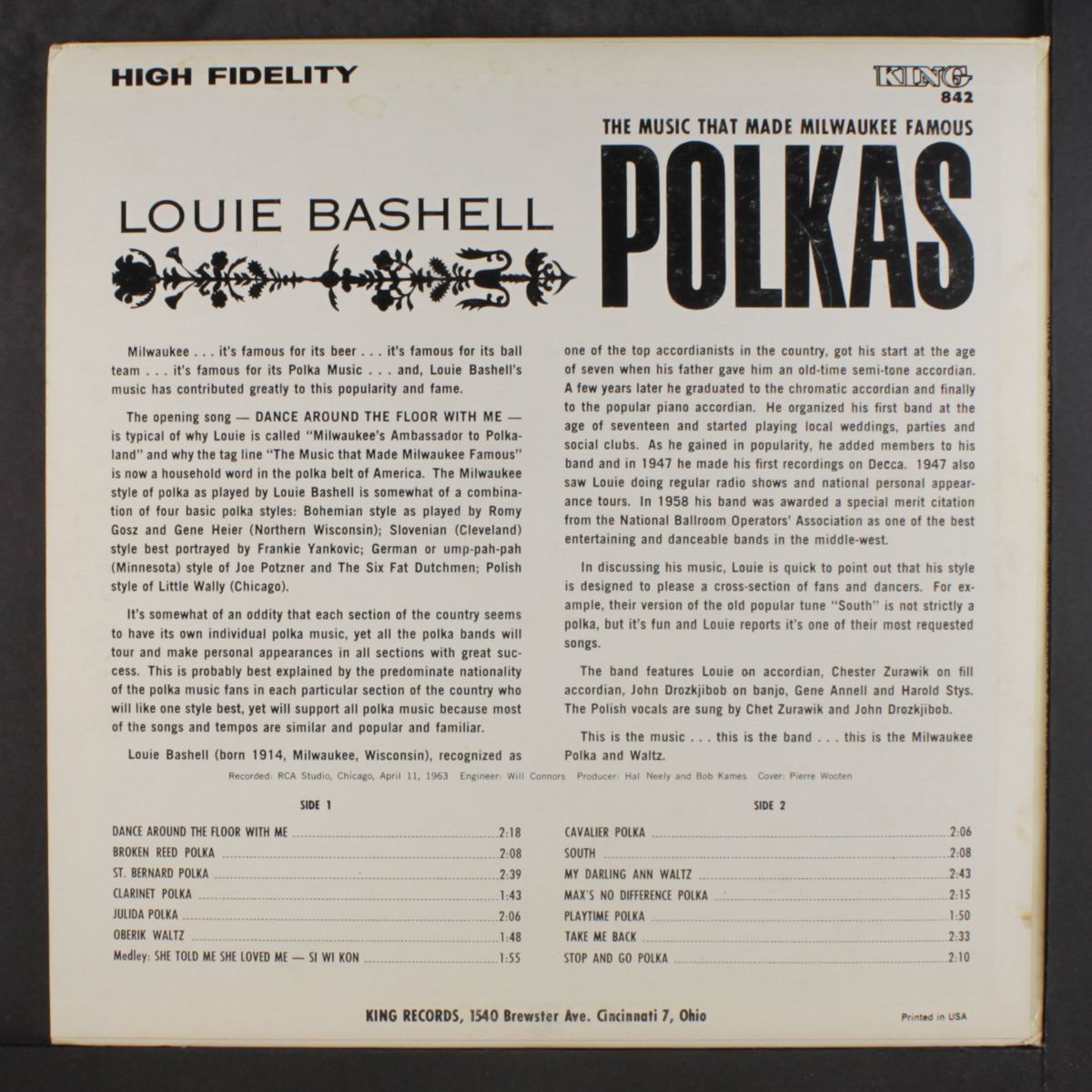 polkas that made milwaukee famous by LOUIE BASHELL