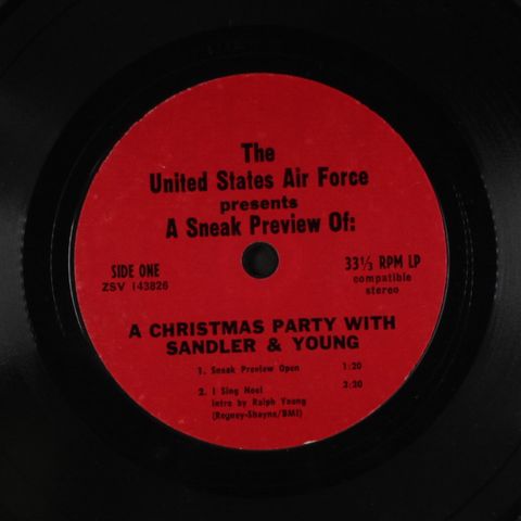 UNITED STATES AIR FORCE FEATURING SANDLE