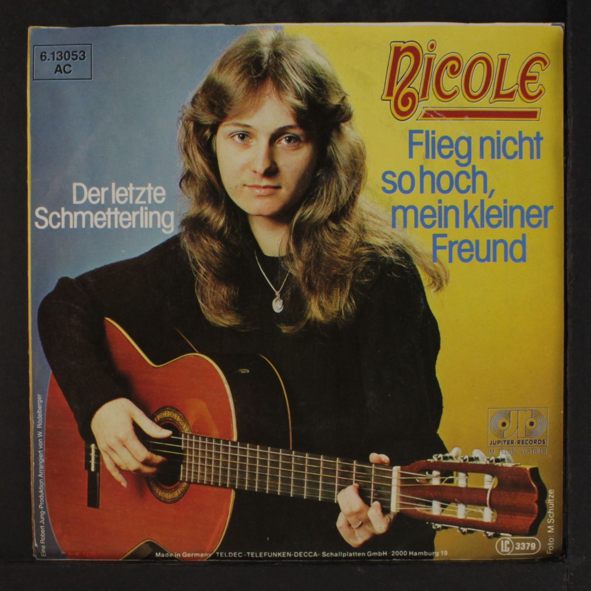 flieg nicht so hoch mein kleiner freund by NICOLE