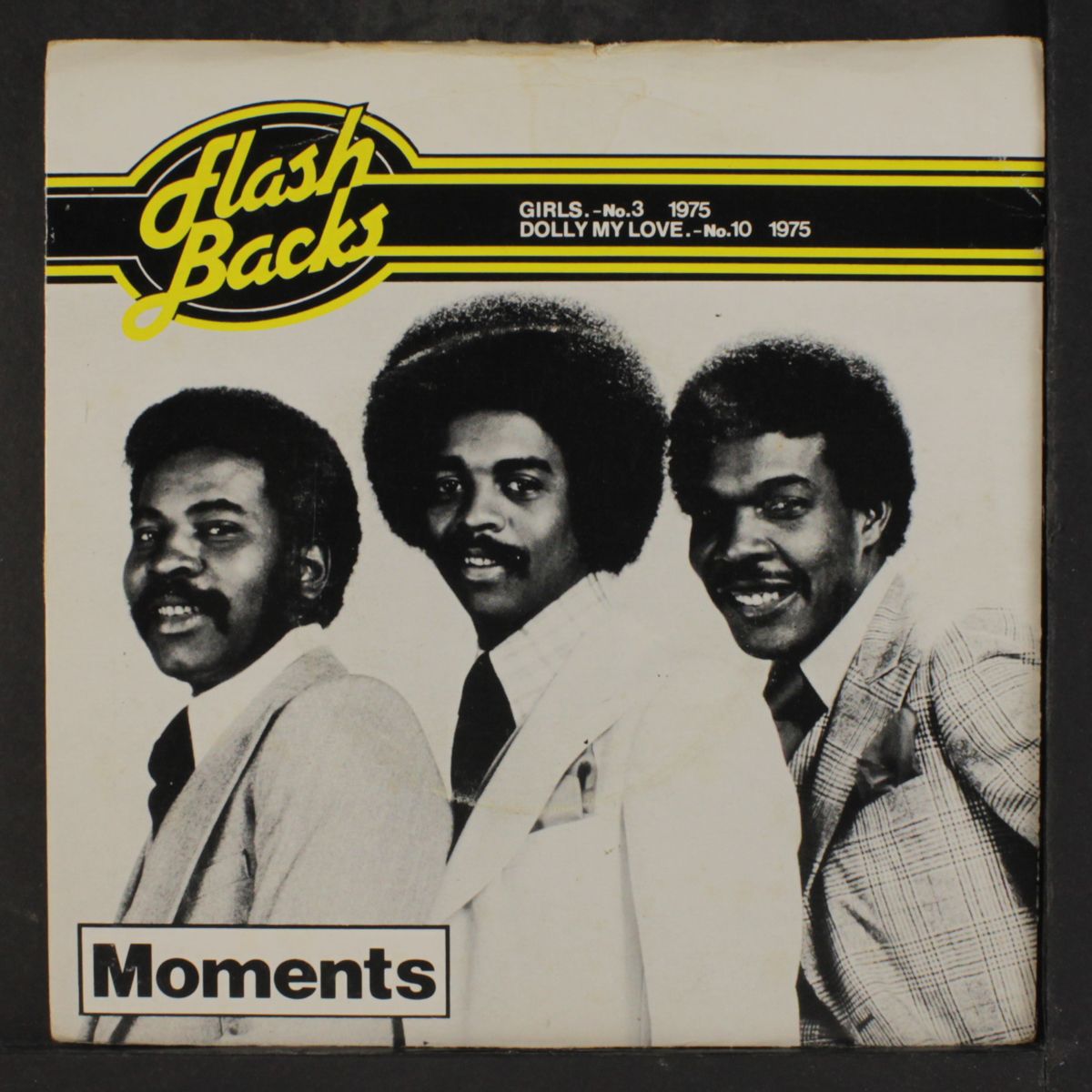 girls / dolly my love by MOMENTS
