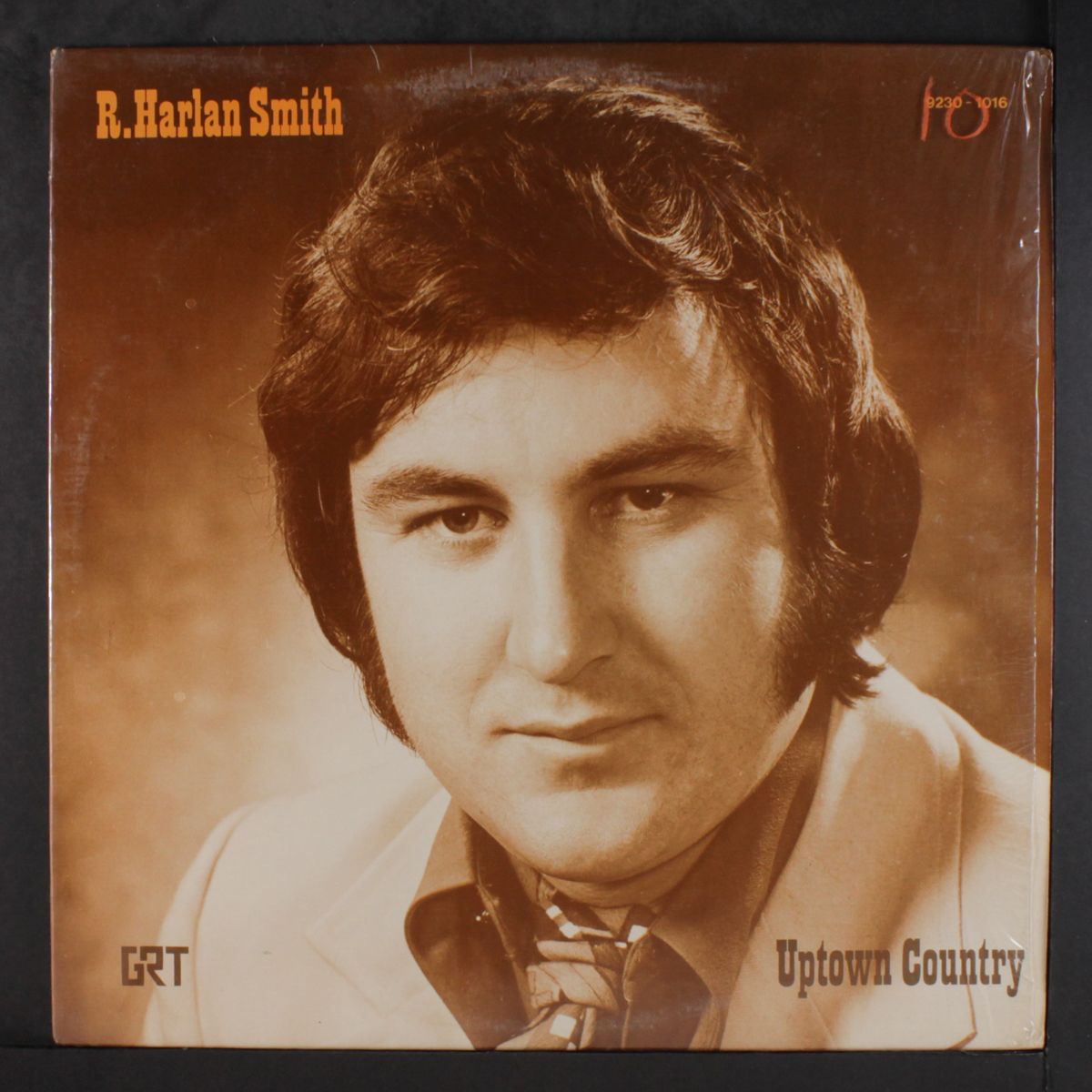 uptown country by R. HARLAN SMITH