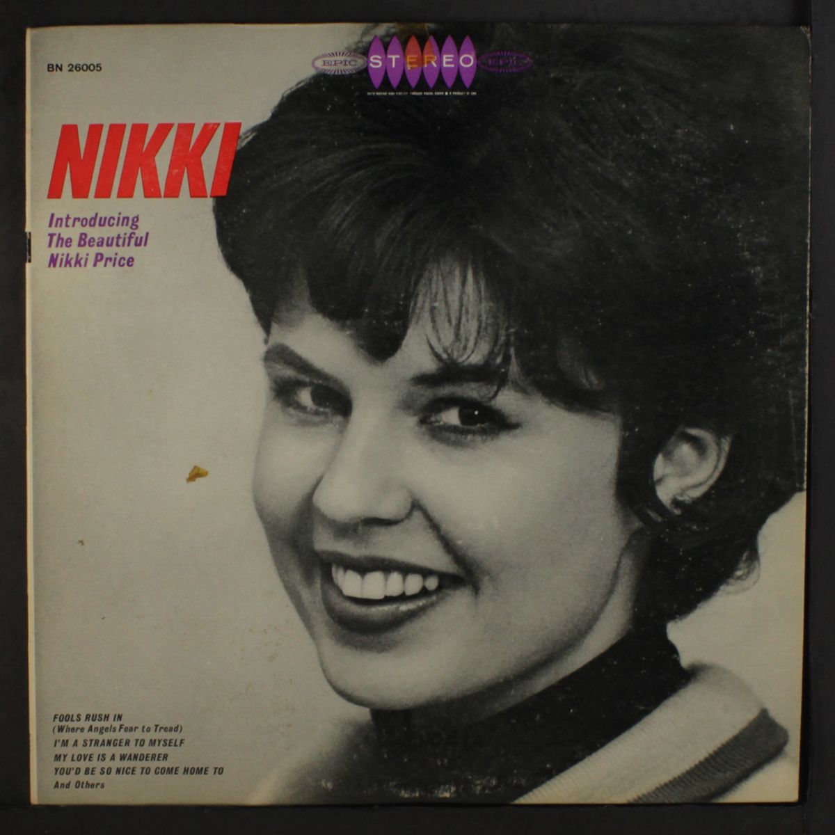 Introducing The Beautiful Nikki Price by NIKKI PRICE | RBM