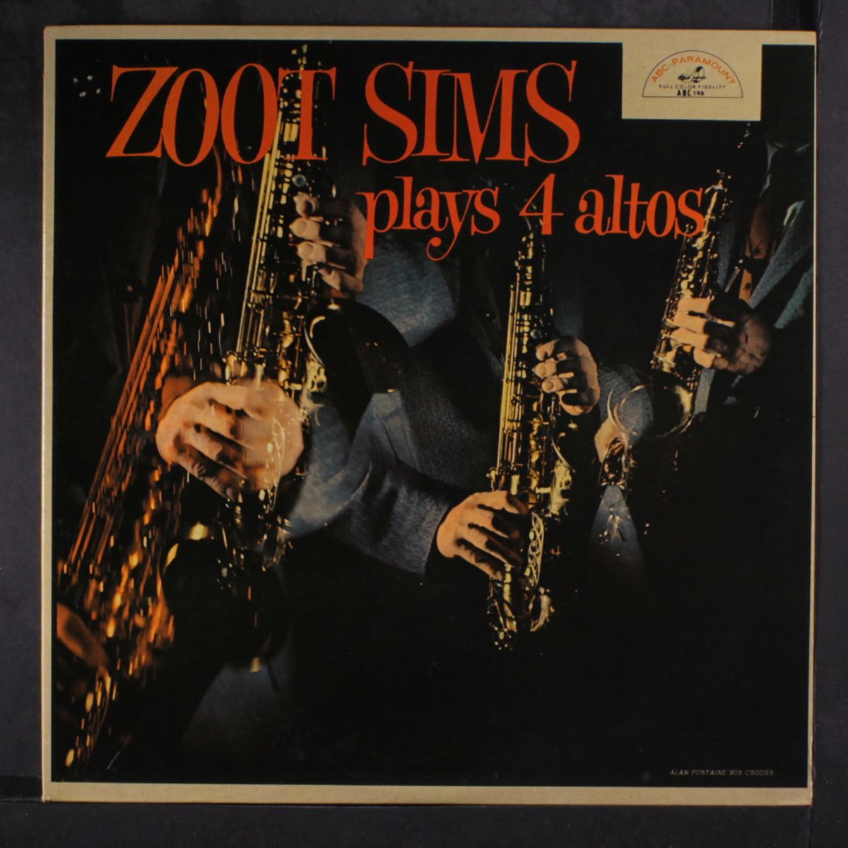 plays 4 altos by ZOOT SIMS
