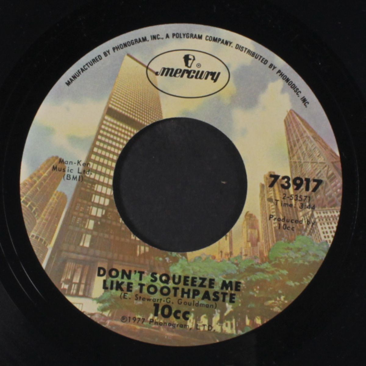 people in love / don't squeeze me like toothpaste by 10 CC